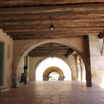 Maisons, Place de la Mairie à Dunes